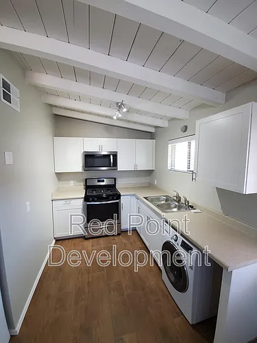 2221 E Grant Rd #F Photo 1