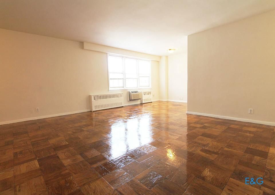 1st image of 18311 Hillside Ave APT 9A