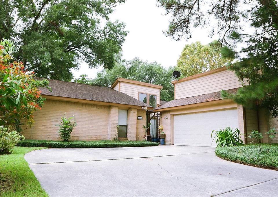 1st image of 6914 Foxbrook Dr