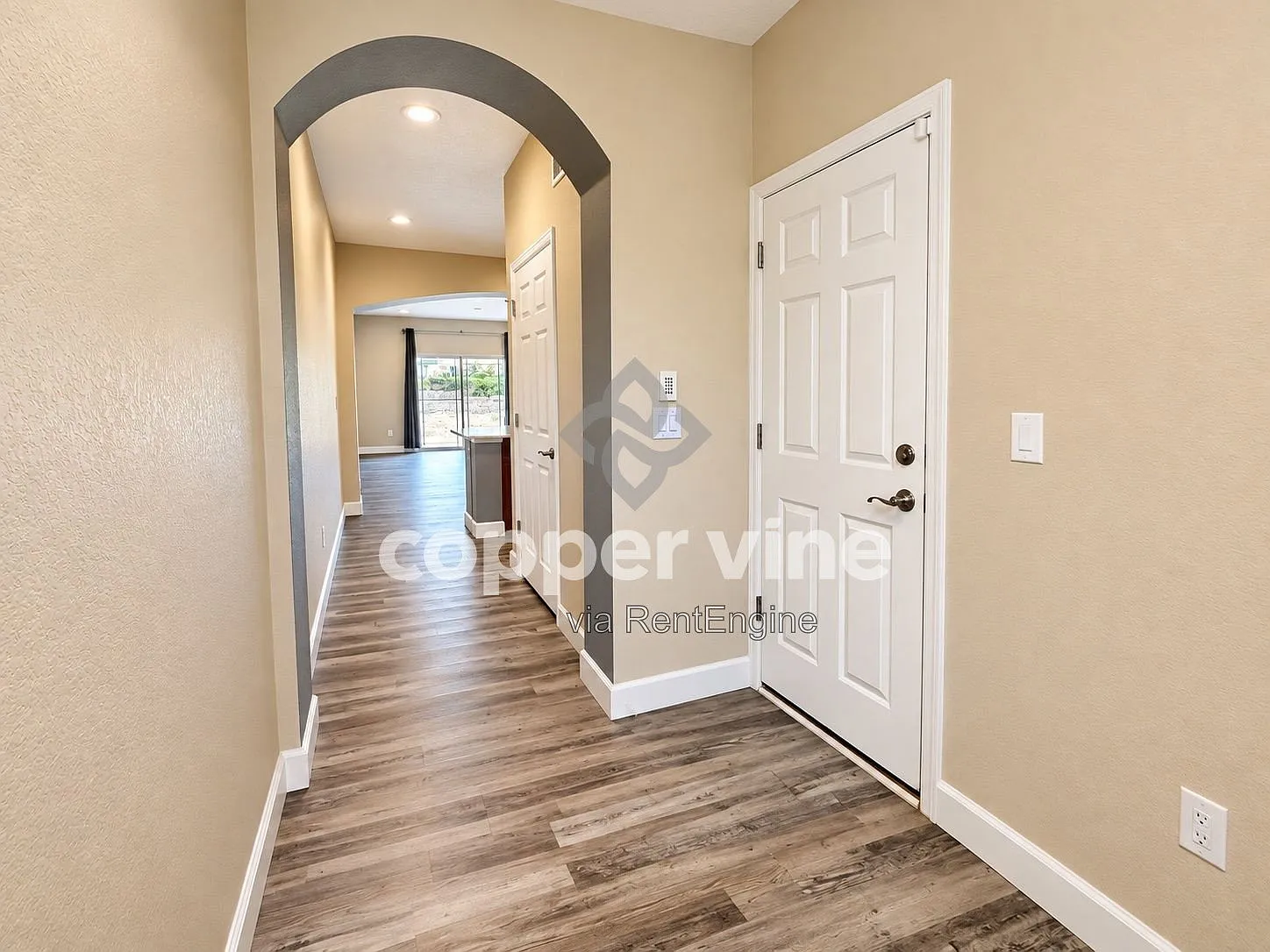2 bed, 2.5 bath, 1294 sqft, $2,330 — Photo 3