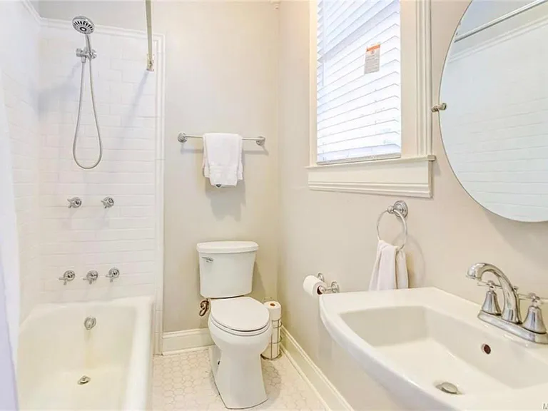 922 Felder Ave — Photo 8