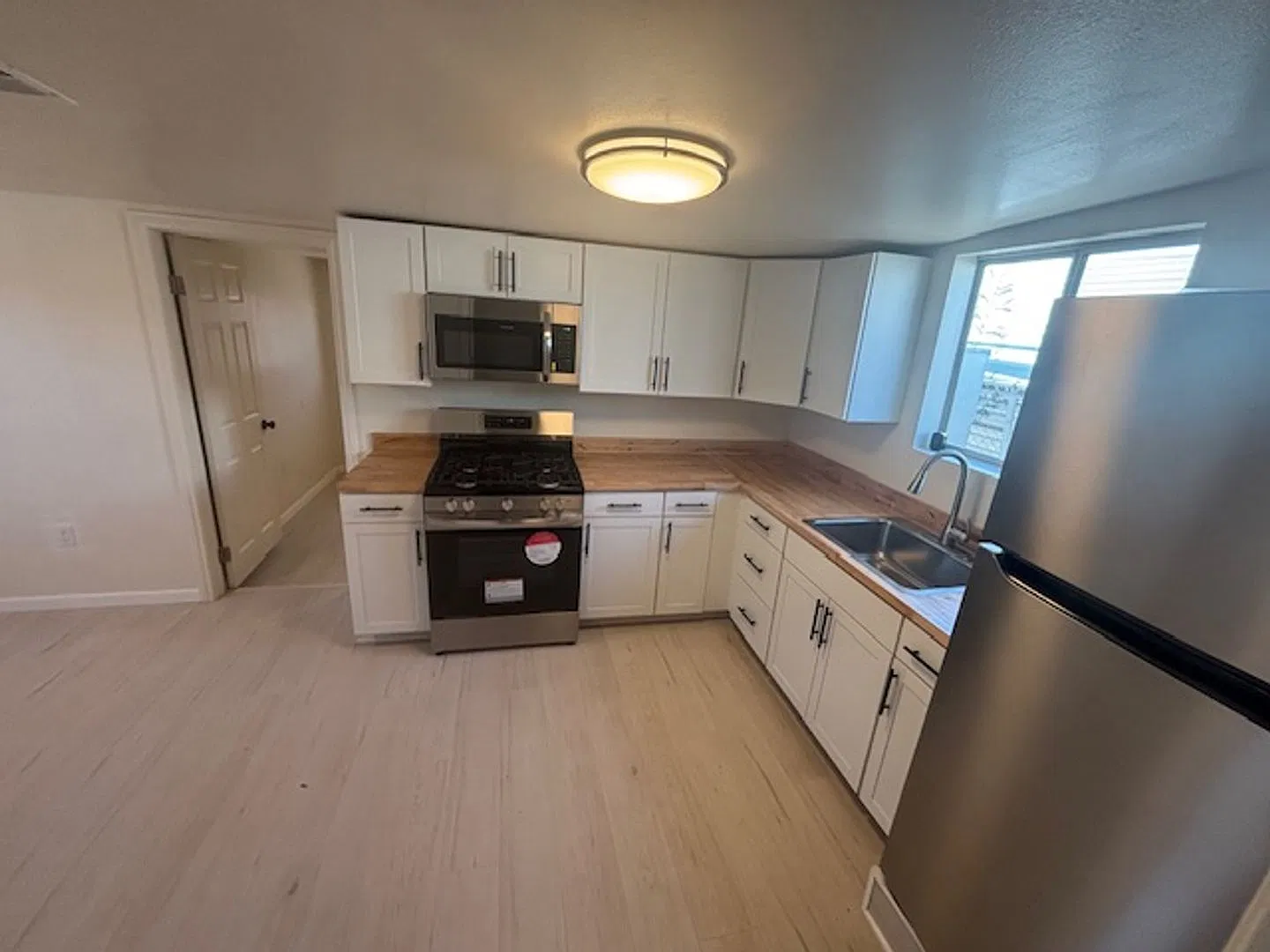 1186 Peach St., Brawley — Photo 3