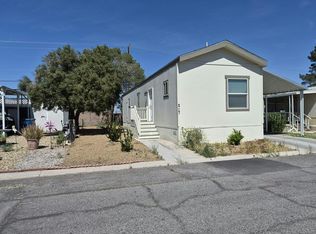 Shadow Mountain Village, Las Vegas, NV 89121