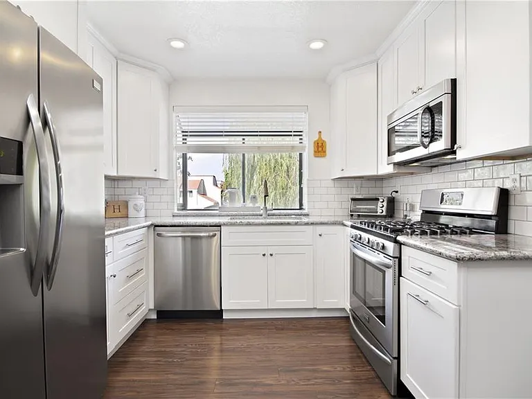 3503 W Greentree Cir #H — Photo 3