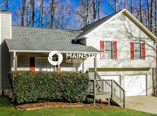 585 Nottingham Dr, Douglasville, GA 30134