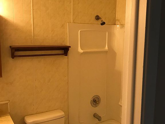 5th image of 3311 Lupine Dr