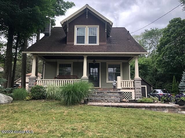 1st image of 169 Maple Ave