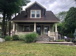 169 Maple Ave, Glenville, NY 12302