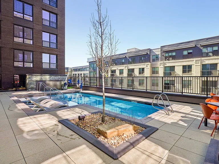 Oso Apartments — Photo 15