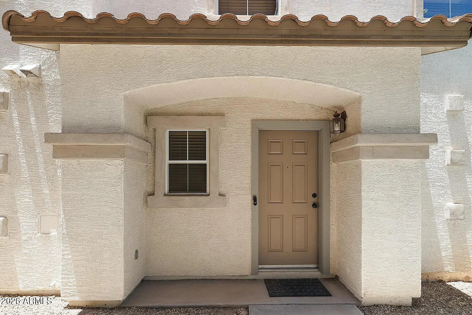 3 bed, 2.0 bath, 1466 sqft, $2,250 — Photo 2