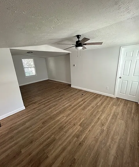 9320 Amy Ln — Photo 7