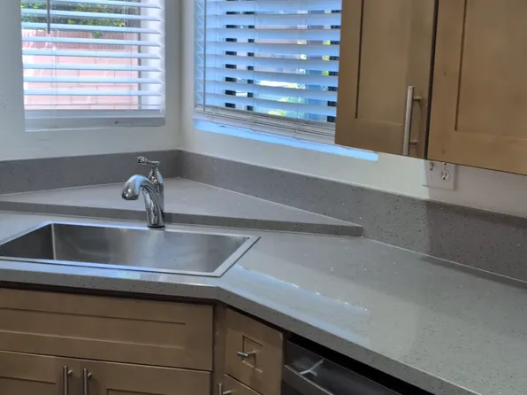 675 Woodcrest Dr APT B, Lake Elsinore, CA 92530