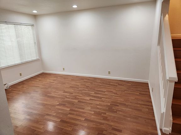 2nd image of 6135 Elmbridge Dr