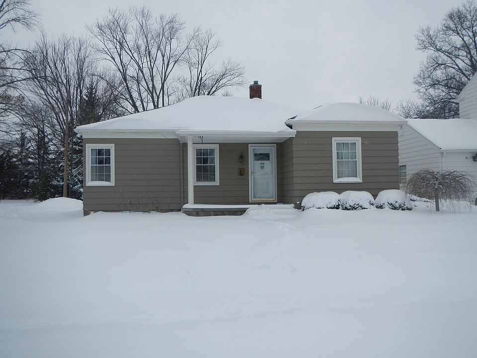 1st image of 155 Gross St