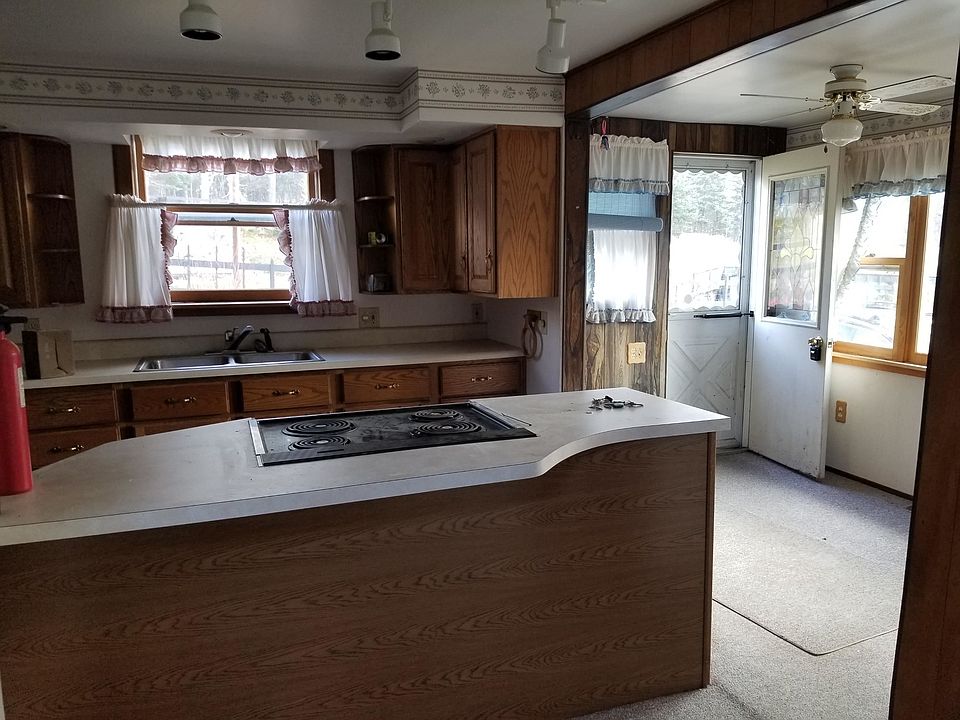 25 Middle Street, Dummer, NH 03588 Zillow