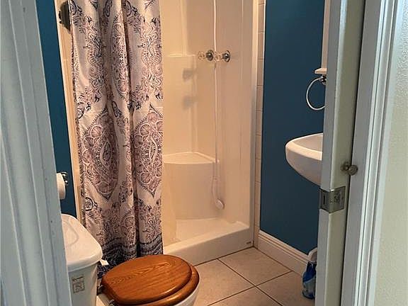 4th image of 3711 Pauger St