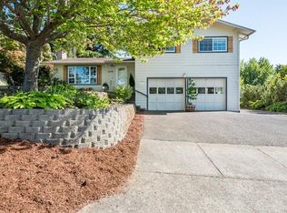 1376 Lawnridge St, Medford, OR 97504