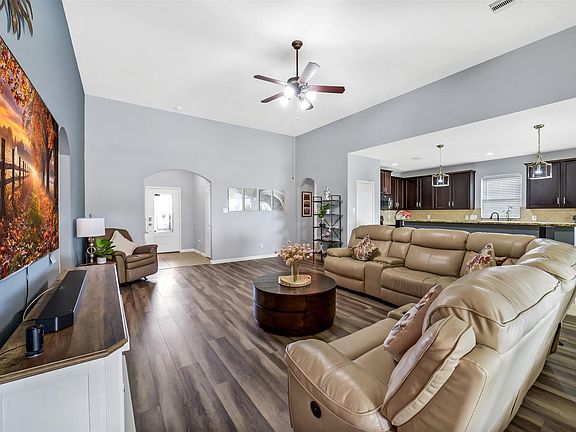 4th image of 20611 Silver Tea Ave