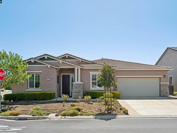 2nd image of 475 Mallards Gulch Dr