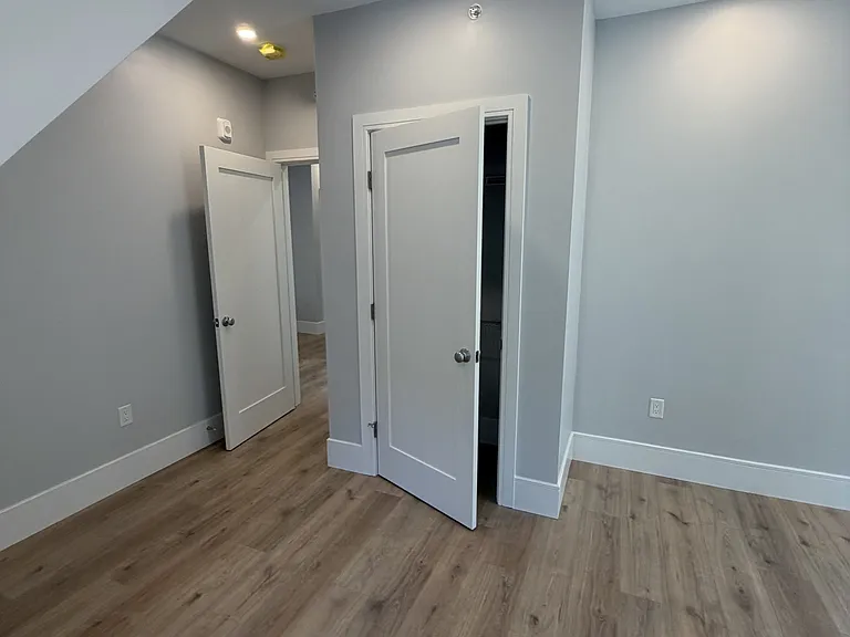 124 Kenrick St #1 — Photo 13