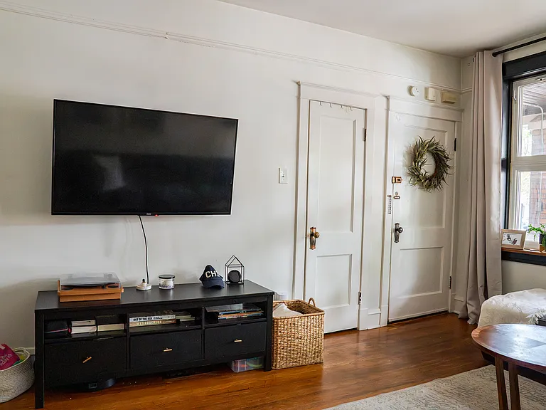 3454 N Leavitt St #1 — Photo 13