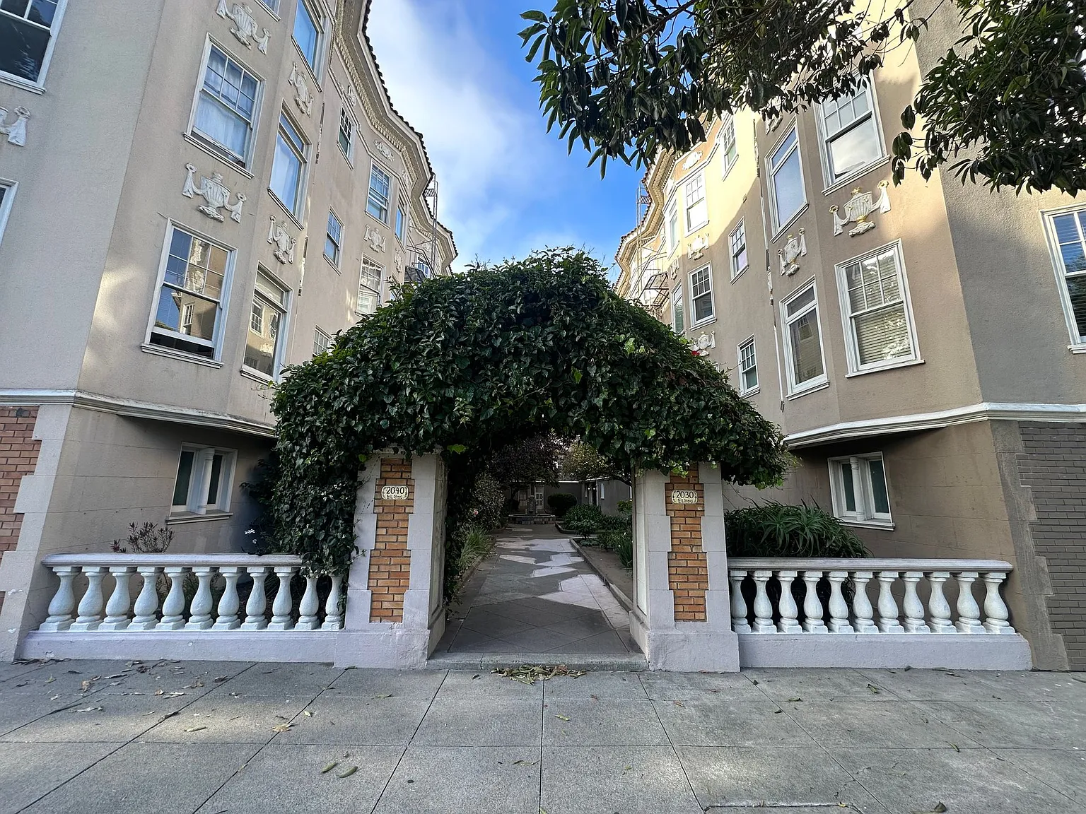 2030 Fell Street — Photo 4