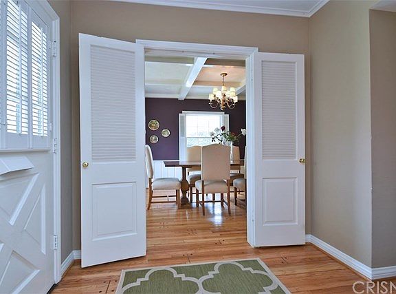 5th image of 5006 Noeline Ave