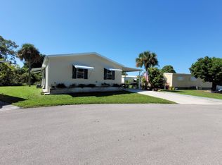 881 Peg Legs Ct #881, North Fort Myers, FL 33917