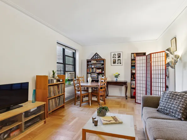 50 Park Terrace East 7E image 2 of 18
