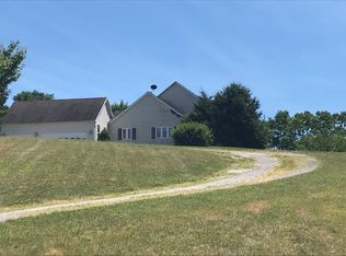 16 Heather Way, Felton, PA 17322