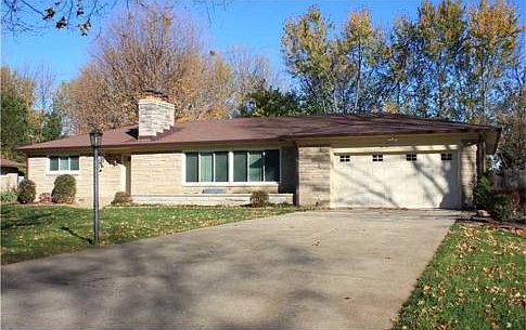 1st image of 1204 E Cragmont Dr