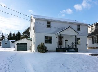 40 Woodland Ave, Wellsboro, PA 16901