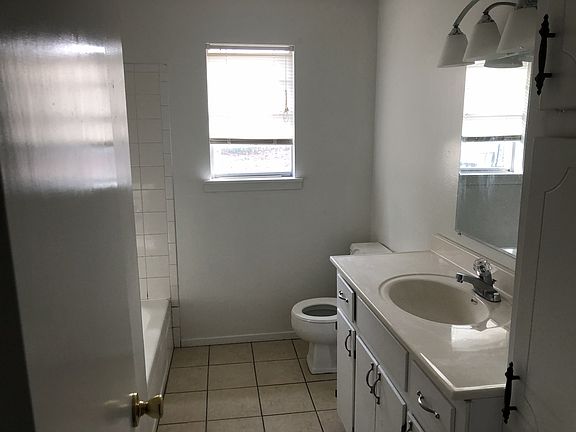 2nd image of 106 Truman St #1