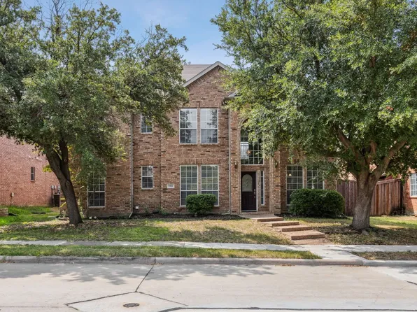 5921 Chatham Ln, The Colony, TX 75056