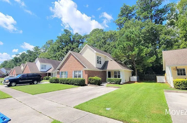 319 Saint Rosea Dr — Photo 12