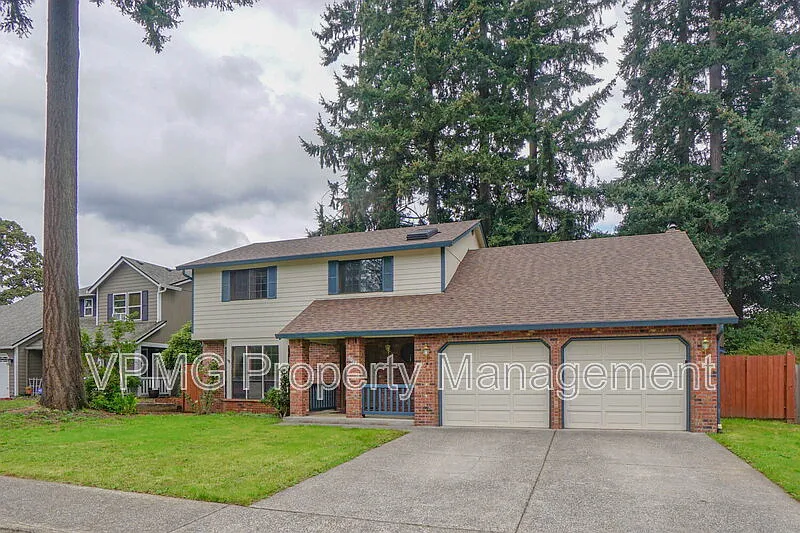 4 bed, 2.0 bath, 2202 sqft, $2,995 — Photo 1