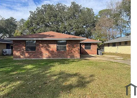 3 bed, 1500 sqft, $1,750 — Photo 2