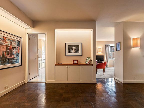 5th image of 650 Park Ave APT 11E