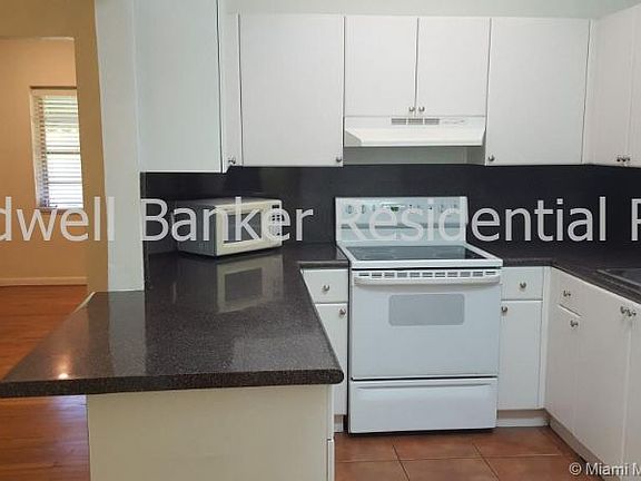 2nd image of 6270 SW 69th St