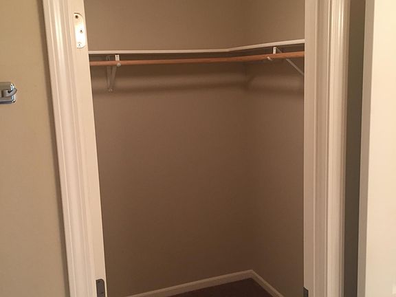 5th image of 125 Evanlee Ct #D