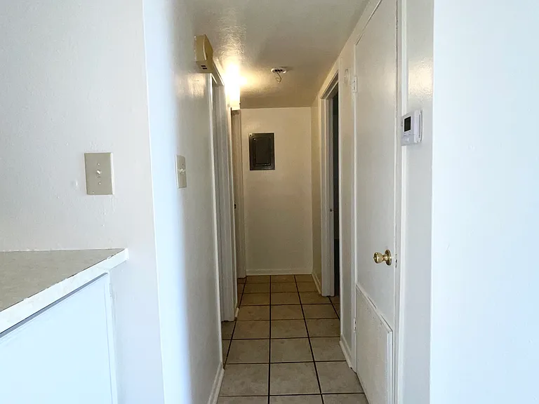 1229 Wilson St #2 — Photo 10