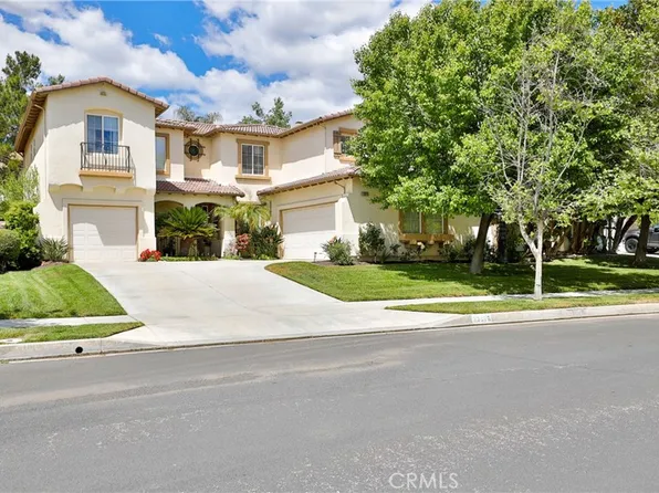 33076 Fairway Dr, Yucaipa, CA 92399