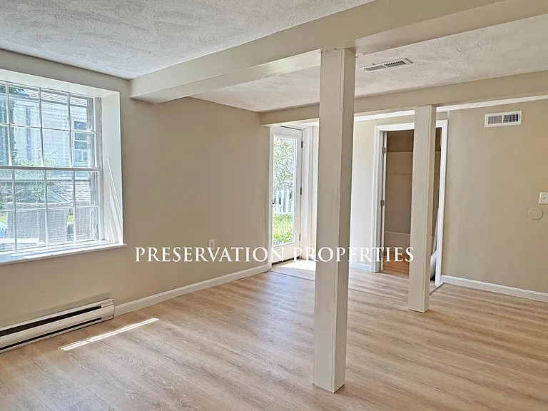 191 Weston St — Photo 6