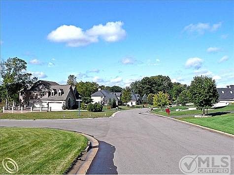 Street/Subdivision View