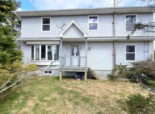 22 Merle Harrie Rd, Terence Bay, NS B3T1X9