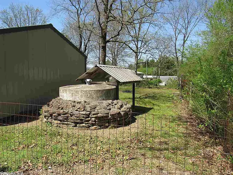 260 Heigle Rd — Photo 6