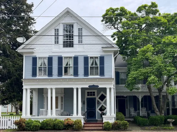 218 N Morris St #E, Oxford, MD 21654