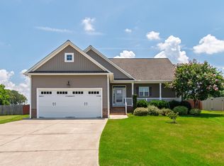 24 Windchime Ct, Clayton, NC 27527