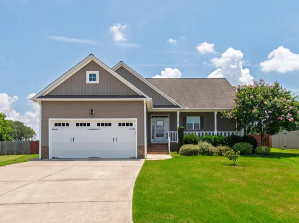 24 Windchime Ct, Clayton, NC 27527