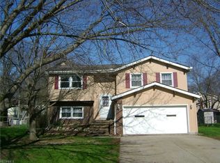 845 Westminister Dr, Brunswick, OH 44212